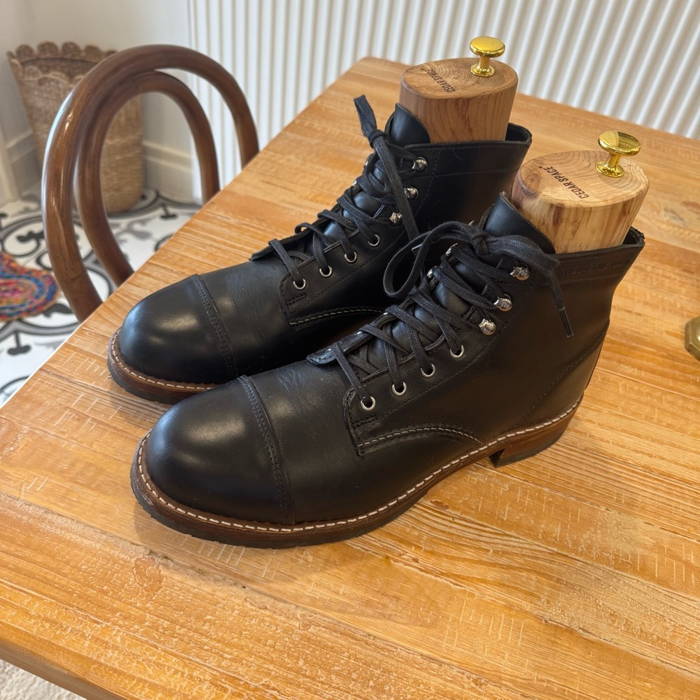 Wolverine Dark Leather 1000 Mile Boots, Cap Toe - Picture 9 of 10